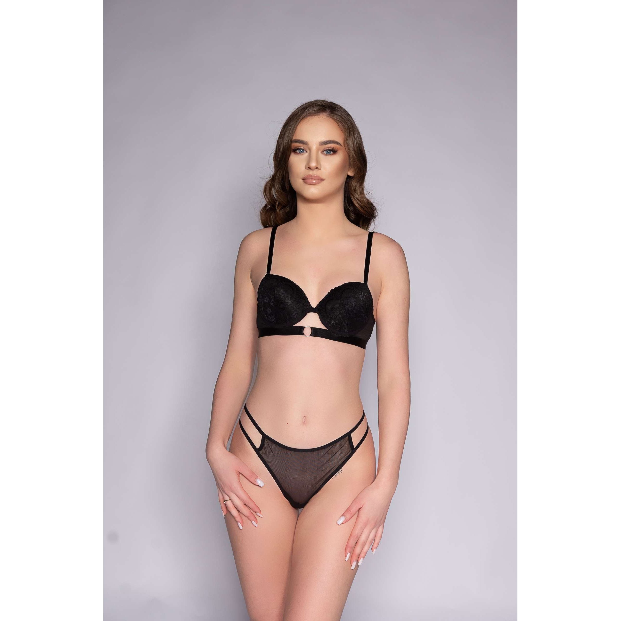 E015-Set-lenjerie-Velmira-negru-fata-scaled Set Lenjerie Velmira - imagine 1